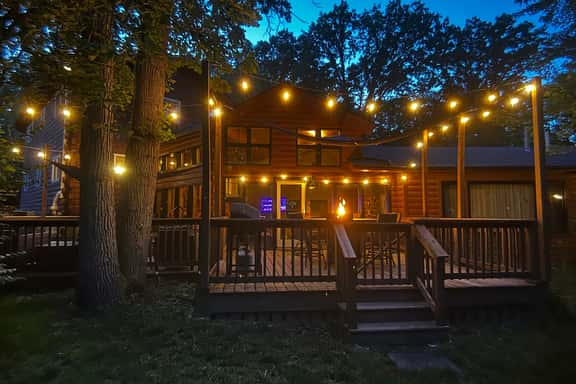 Deer Run Log Cabin - Image 1